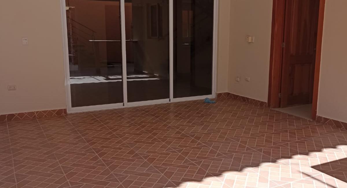 RD Househunter consultores bienes raices | Landingmaker.es