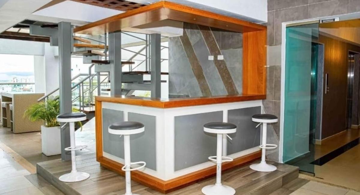 RD Househunter consultores bienes raices | Landingmaker.es