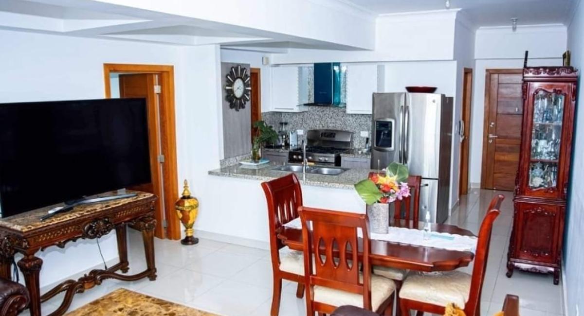 RD Househunter consultores bienes raices | Landingmaker.es