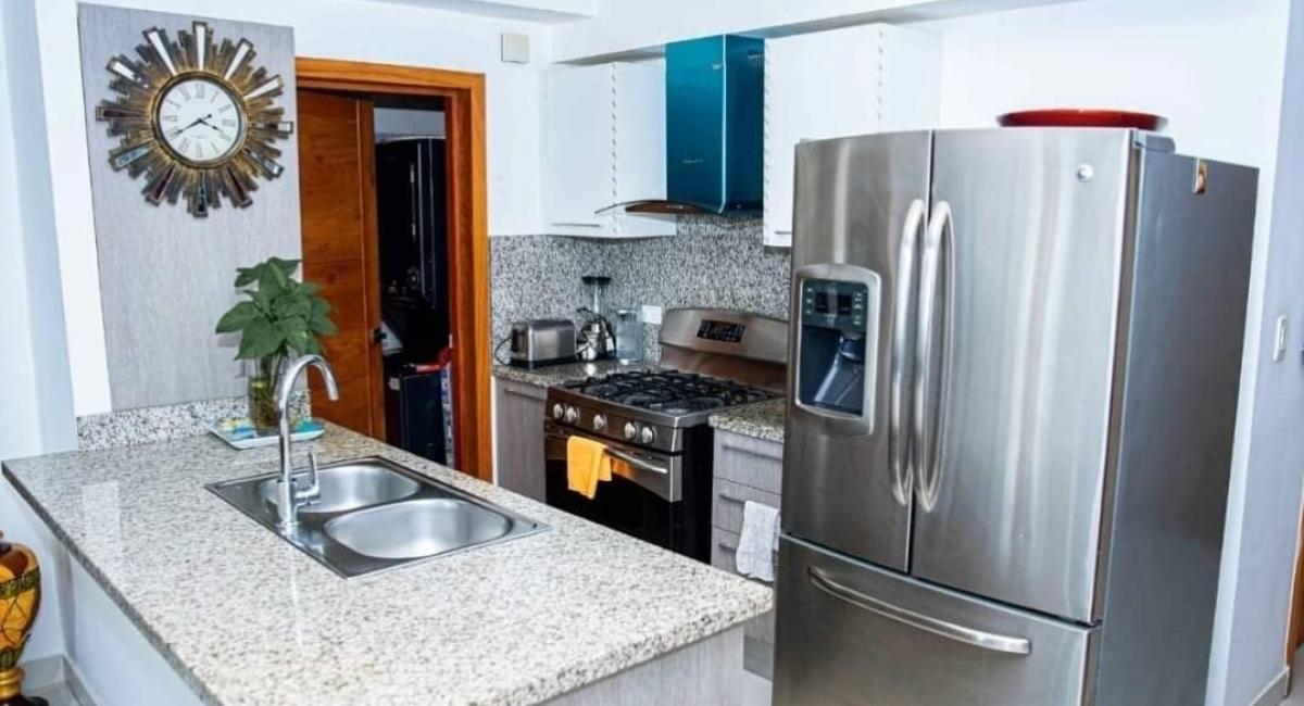 RD Househunter consultores bienes raices | Landingmaker.es