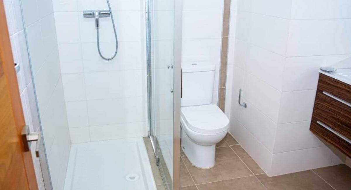 RD Househunter consultores bienes raices | Landingmaker.es