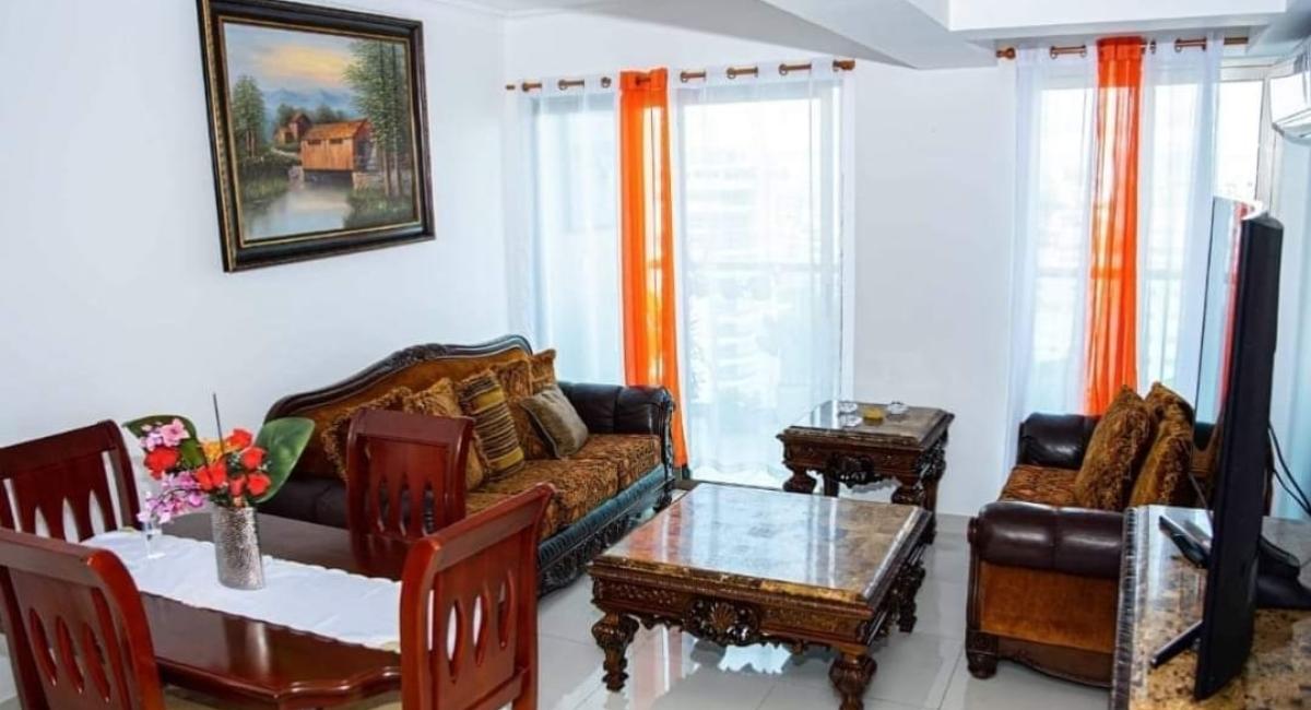 RD Househunter consultores bienes raices | Landingmaker.es