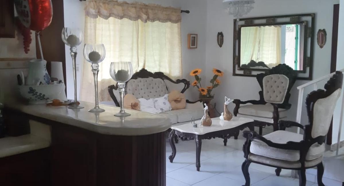 RD Househunter consultores bienes raices | Landingmaker.es